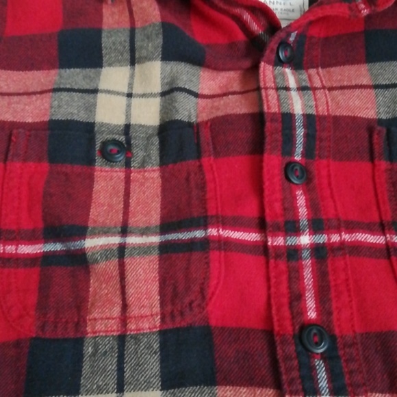 A&E Flannel - Picture 3 of 4